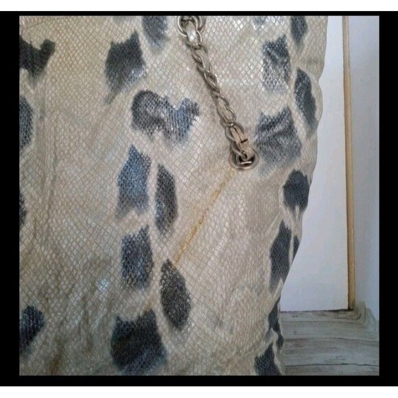 KENNETH COLE Shoulder Bag Handbag Snake Printed Fabric Large Purse Bag Tote - Picture 4 of 13